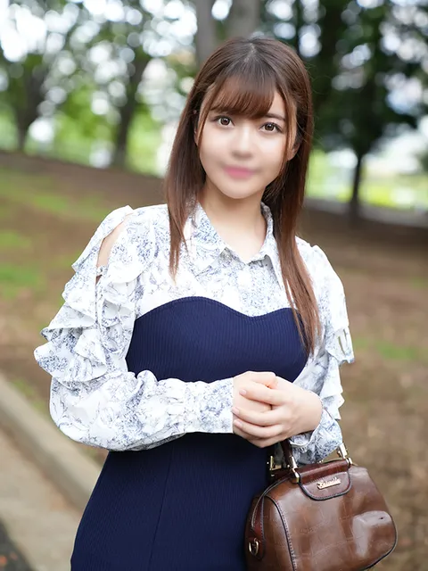 【带码】FC2-4295291 ★可爱到让人退避三舍★身材绝佳的“超可爱”女孩×帅气“巨根”小哥★莉娜(22-) ★