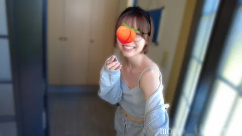 【带码】FC2-4168493 〖白昼被抢走〗探访25岁新婚妻子的家 就在和丈夫共进晚餐的餐桌上，这个极度M的女人被干得潮吹四溅
