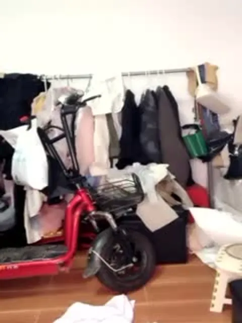 颜值不错骚气大奶妹子双人啪啪 开裆肉丝绳子绑住双脚舔逼逼口交站立抽插