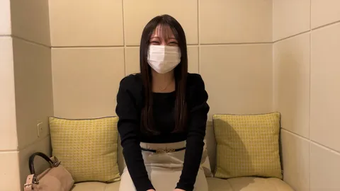 【带码】FC2-3464653 与过于敏感的护理专业女学生自拍性爱。用情趣玩具和肉棒对这位小胸小嘴的女孩进行激烈快感折磨，将她彻底征服。
