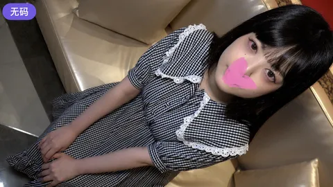 【有码】FC2-3456071 ★特典包含无修版和阴道内摄像头♀71 在女子学校长大的18岁小花对性事充满好奇！大叔