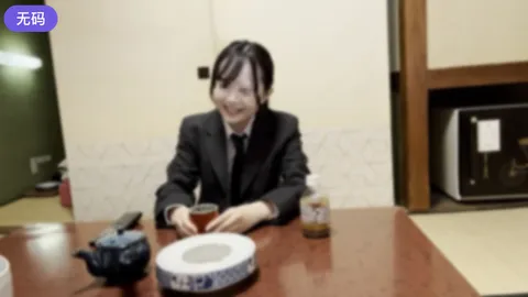 FC2-4362890 居家系白皙马尾女孩与毕业旅行·校服内射，再穿一次浴衣……
