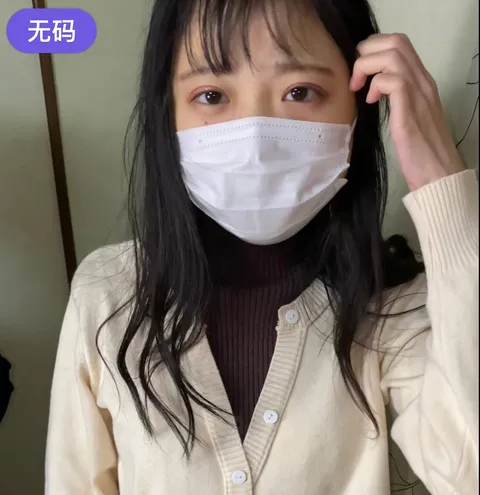 FC2-4386992 正在惩罚那位从客人钱包里偷钱的前Jr.偶像、长着萝莉脸的在职女郎——内射！！