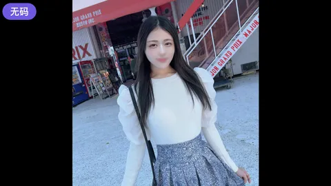 FC2-4428530 露脸！！这位高雅清纯、魅惑十足的巨乳变态美女，其性欲已然失控！！简直到了极致……