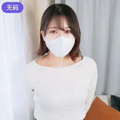FC2-4440211 【无修·纯素人】 最后一次出演的“临别礼物”是解禁内射！其实是个喜欢做爱、看似清纯的小胸妹子，与中年男子……