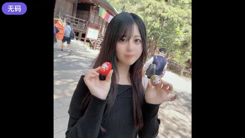FC2-4464531 首次拍摄·露脸！！仅限3天！！在NPNB接受冒险指令，将自己变成展示品的视奸·