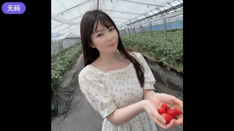 FC2-4485193 首次拍摄·露脸！！限时至明天！！忍了又忍，最终还是没能忍住——那白皙闪耀、通透感十足的肌肤