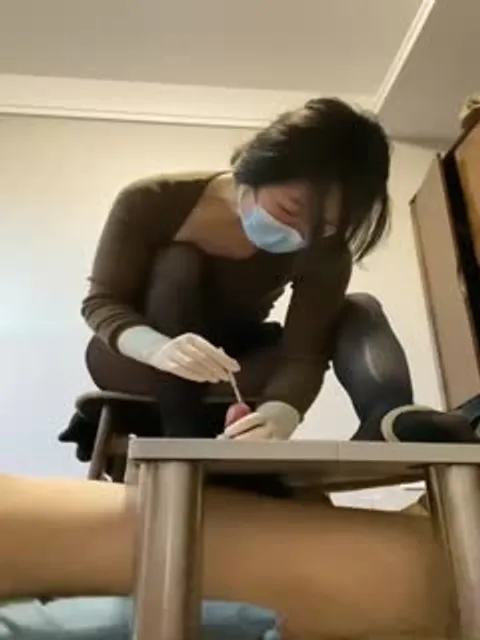 长沙朵朵虐阳调教捅马眼龟头责榨精