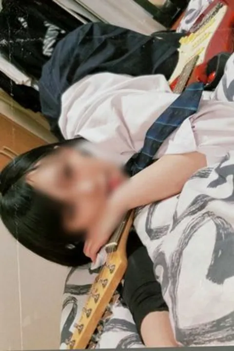 FC精品无码PPV_露脸美腿的乐队女生高中毕业