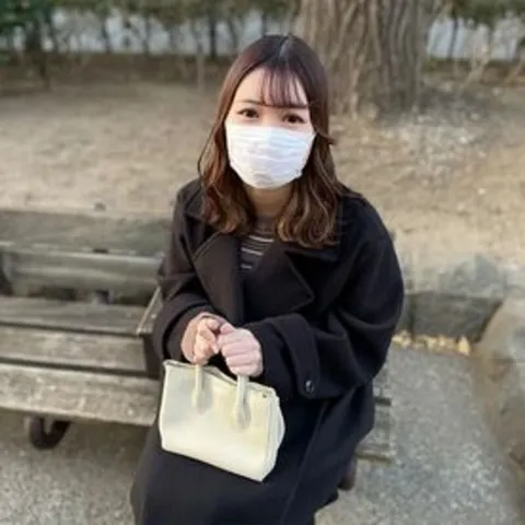 FC精品无码PPV_无修正中出——对一位立志成为女主播的年长美女女大学生中出