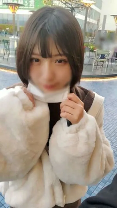 FC精品无码PPV_公开露脸、酷似“阿诺酱”的超人气知名Coser，欺骗了这位纯真无邪的女孩