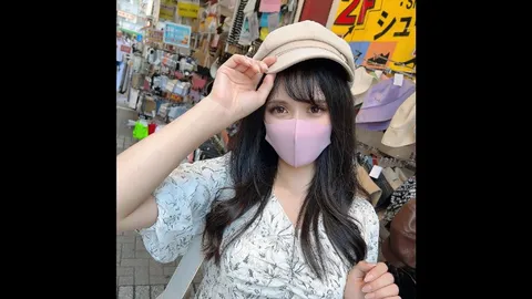 FC精品无码PPV_首次拍摄限定无修正：拥有白皙肌肤和巨乳的俄罗斯混血美女