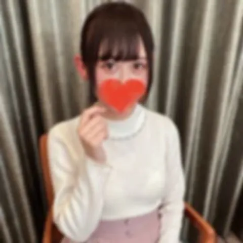FC精品无码PPV_MV播放量突破数万，正茁壮成长的地下偶像那敏感的身体