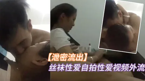 山东帅小伙与大学生女友出租屋穿着丝袜性爱自拍